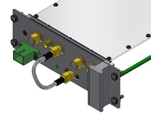 Inserire 4 viti a collare M2,5 L11 mm Schroff 21100-749 nei 4 manicotti di plastica.