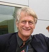 Ipertesti: un po di storia - 2 Ted Nelson inventò i termini "hypertext" e "hypermedia" nel 1965 Nel 1968 con Andries van Dam