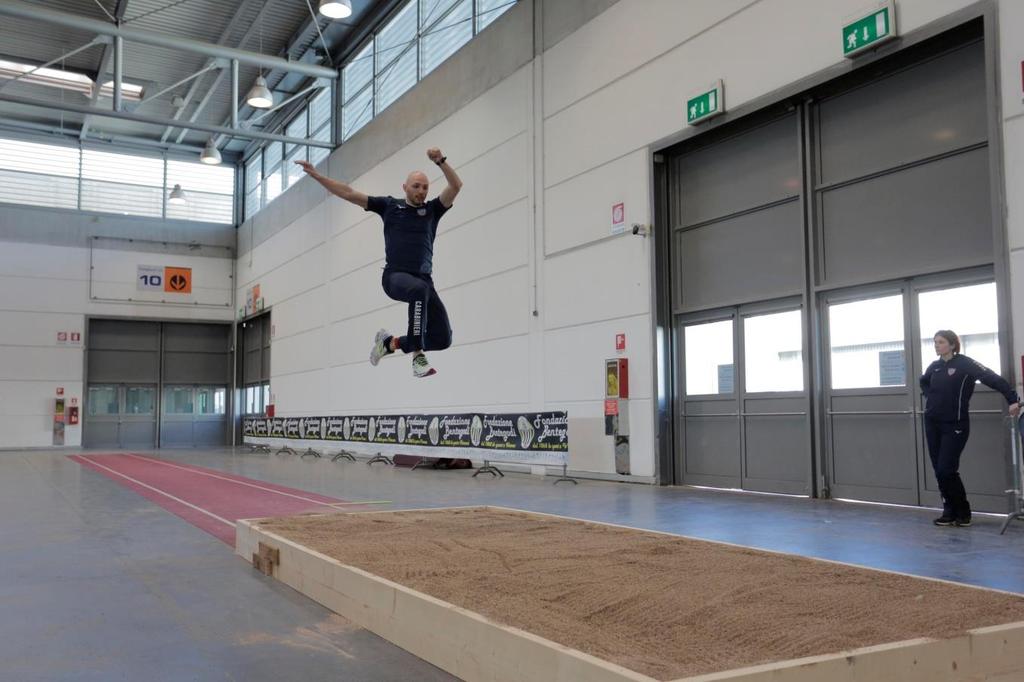 Manuela Levorato (1 AVIERE SCELTO - AM) atletica leggera Ex velocista italiana, ha vinto due medaglie di bronzo agli Europei, argento e bronzo ai Giochi del Mediterraneo, 17 titoli italiani assoluti