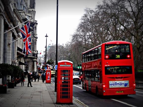 LONDRA e CORNOVAGLIA dal 7 al 14 Luglio dal 14 al 21 Luglio dal 21 al 28 Agosto dal 28 Luglio al 04 Agosto dal 04 al 11 Agosto dal 11 al 18 Agosto dal 18 al 25 Agosto dal 25 Agosto al 01 Settembre da