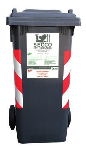 SECCO RESIDUO CARTA E CARTONE VETRO IMBALLAGGI IN PLASTICA E METALLI UMIDO Nuovo contenitore dotato di microchip di ultima generazione Vecchio contenitore del secco, con apposto l adesivo