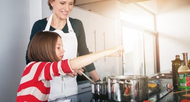 06 / Il sale Diversi tipi di sale Schede di lavoro 4/8 Sale da cucina Un adulto ha bisogno di 4-6 g di sale da cucina al giorno.