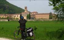 Ing. Marco Passigato - Verona 06/12/2012 Cicloturismo Percorsi ciclabili protetti Fondo asfaltato Tour operator più