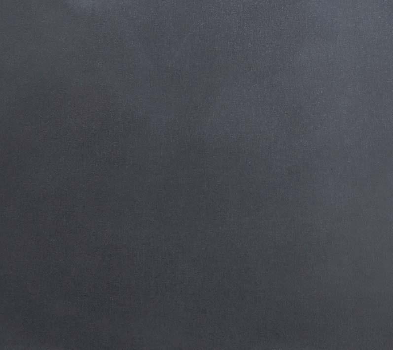 Cod: E3 pos. 1.1 LAMIERA NERA NATURAL BLACK IRON La lamiera nera è un acciaio caratterizzato da particolari effetti cromatici neri-bluastri, grazie alla presenza di calamina nella superficie.
