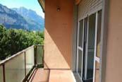 , balcone, cantina.! 275.000 Trento, Via Grazioli, ultimo piano, grande appartamento con 4 stanze, doppio salone, cucina, balcone.