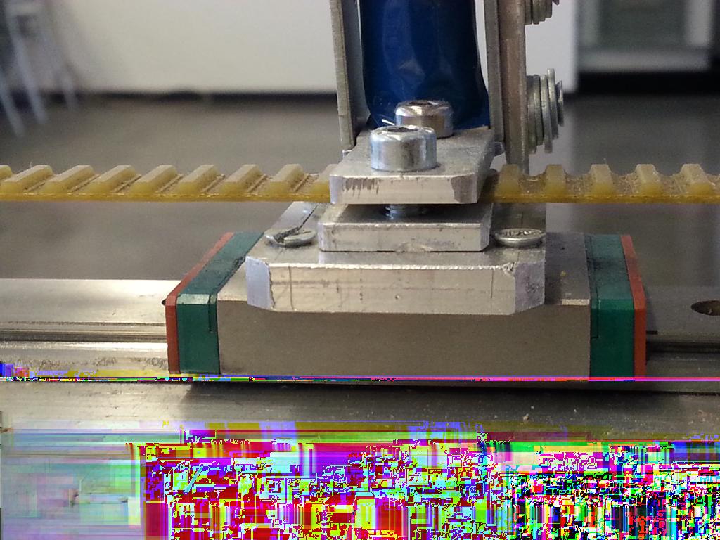 6 Modellazione e Controllo di un Plotter Cartesiano, Introduzione Pulegge dentate passo metrico T (passo 5 mm). Guida lineare HIWIN. Utilizzata per la movimentazione del pennino (figura 6).