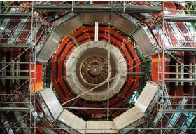 ricerca del Bosone di Higgs (elemento fondamentale del cosiddetto Modello Standard), per la ricerca di nuove particelle previste dalle Teorie