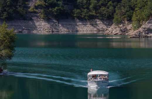 Visita alla diga e ai poli tematici con approfondimenti sulla tecnologia e sull analisi del paesaggio.