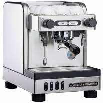 MACCHINE PER CAFFE ESPRESSO TRADIZIONALI COMPATTE M21 JUNIOR S/1 S/1 BB152IIIZ999A 2.240,00 Macchina per caffè espresso semiautomatica professionale ad un gruppo per piccoli locali.