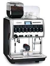 MACCHINE PER CAFFE ESPRESSO SUPERAUTOMATICHE S54 DOLCEVITA TURBOSTEAM DVHTCA1U3AEVA 15.370,00 Macchina per caffè espresso superautomatica.