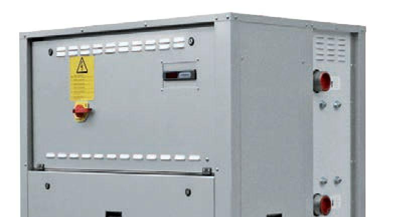 Refrigeratori d'acqua condensati ad acqua da interno RAA-EF serie 2C H L P 50% Refrigeratori d acqua condensati ad acqua da 43 fino a 186 con refrigerante ecologico R410A.