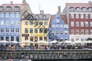 Tra gli scenari più suggestivi e caratteristici i canali di Copenaghen regalano una vista davvero incantevole.