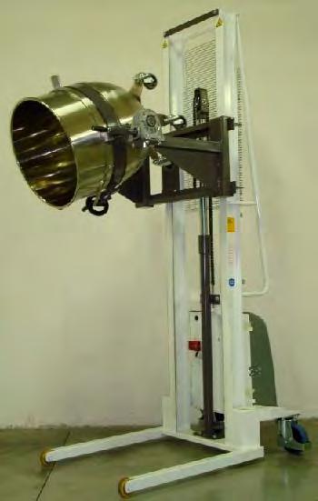 SOLL Sollevatore Bowl lifter Sollevatore vasca BULL 80 160lt. acciaio verniciato a polvere H. pavimento bordo inferiore vasca 1925 mm. Altezza totale 2300 mm.