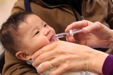 Vaccino contenente rotavirus umano vivo attenuato che