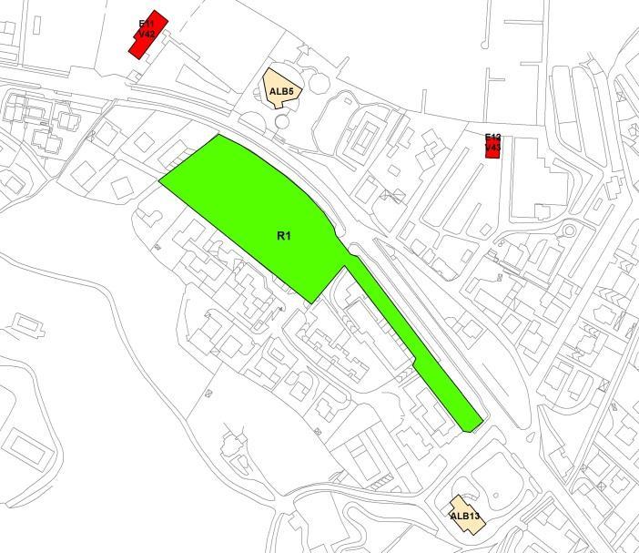 R1 Uso attuale Parcheggio Delimitazione esterna Marciapiede lato strada Ubicazione