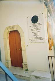 Dette tele si trovano ora a Potenza nell Istituto Penale Minorile.Nella Chiesa del Convento sono rimasti gli altari in un originale stile barocco (fig. 5) con le statue lignee: l Immacolata, S.