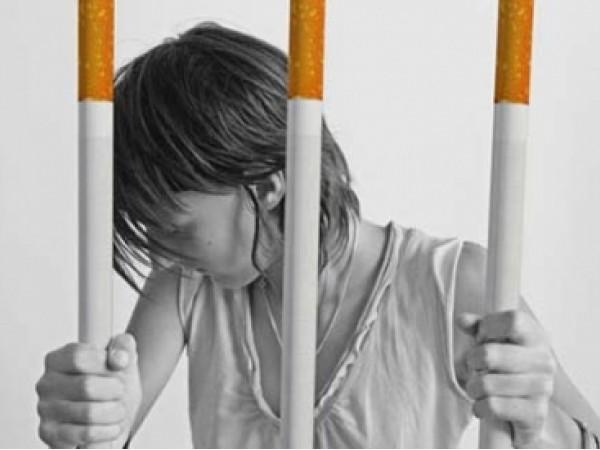 La dipendenza da nicotina La progressione verso la dipendenza da nicotina differisce fra uomini e donne.