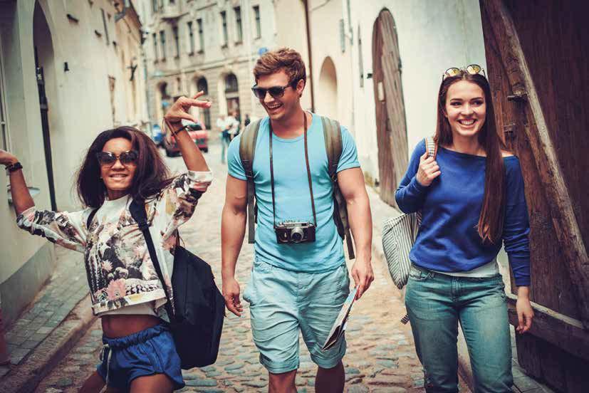 a passeggio per bari A B C D Scopri bari in un tour personalizzato fuori dal tempo e dai luoghi comuni con una guida esperta passeggia tra i vicoli della città a contatto con la gente locale e le