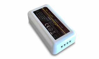 batterie AAA Dimensioni (mm) Portata FUT-036-KIT Kit dimmer wireless 4 zone + telecomando 85x45x22 (dimmer) 6A/canale (Tot.