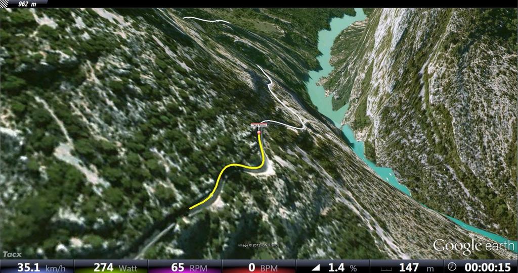 Schermata 3: GPS Schermata 4: Graph Con il pulsante Invio (interfaccia VR) o freccia a destra (computer