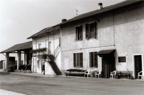 Cascina Nuova Comazzo (LO) Link risorsa: http://www.lombardiabeniculturali.