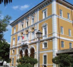 Entrata nel Gruppo Carige nel 2000, oggi è la banca leader nella provincia di Savona ed è presente anche nelle province di Imperia e Cuneo.