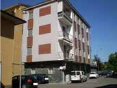 Newspaper Aste - Tribunale di Pavia N 64 / 2018 bagno e due camere di cui una con balcone. La superficie commerciale dell appartamento e dei relativi accessori e pertinenze è pari a 78 mq.
