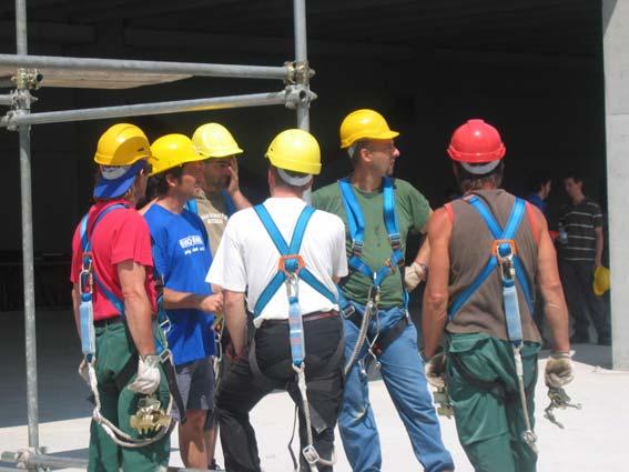 La formazione Eliminazione del rischio di caduta dall alto ricerca di misure di prevenzione adeguate, che siano realizzabili e compatibili con l