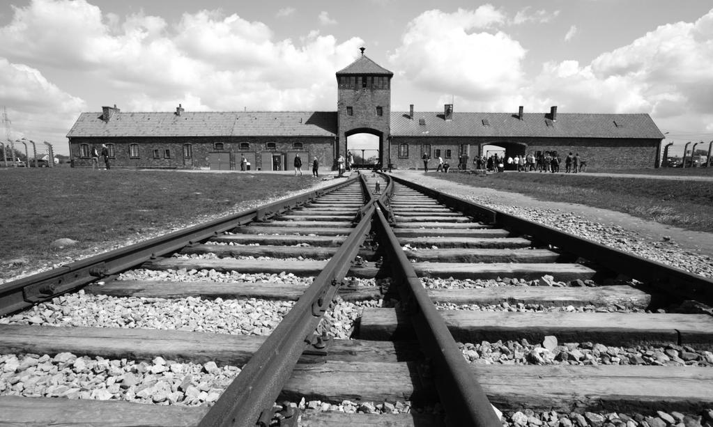 Il 5 aprile 1944 sono tutte trasferite ad Auschwitz, in Polonia.