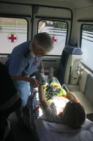 Il corso di formazione specialistico: Operatori addetti al trasporto sanitario e soccorso in ambulanza (TSSA) è rivolto ai Volontari che intendono