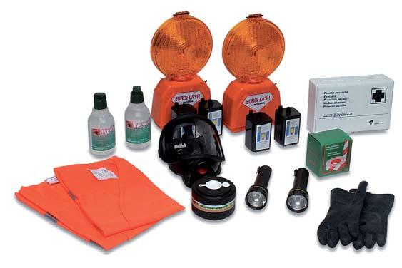 KIT SPECIALI / SPECIAL KITS A.D.R. Gas Kit d emergenza per unità destinate al trasporto di merci pericolose su strada.