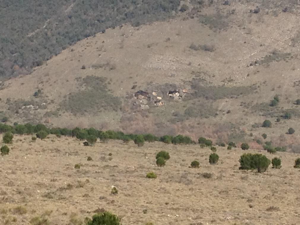 Foto n 3- Veduta entrata Grotta Carbone Le informazioni storiche sull area sono poche ed incerte.