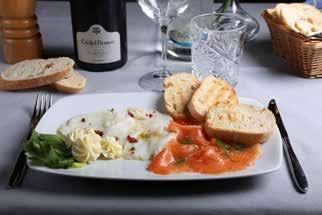 .. 15,00 Marinature e Conserve prodotti di qualità superiore cercati, assaggiati e portati alla Baia ACCIUGHE DI SANTOÑA (CANTABRIA) CON PANE DI VETRO AL POMODORO.