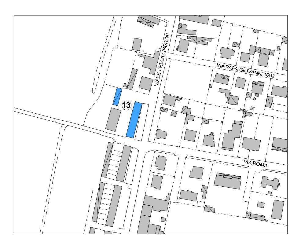 13. ALLOGGIO PUBBLICO Edificio di proprietà comunale ubicato