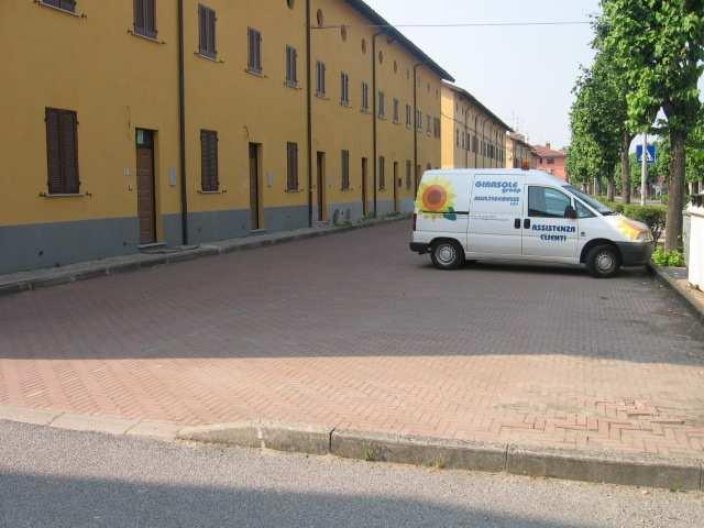 31. PARCHEGGIO VIALE DELLA