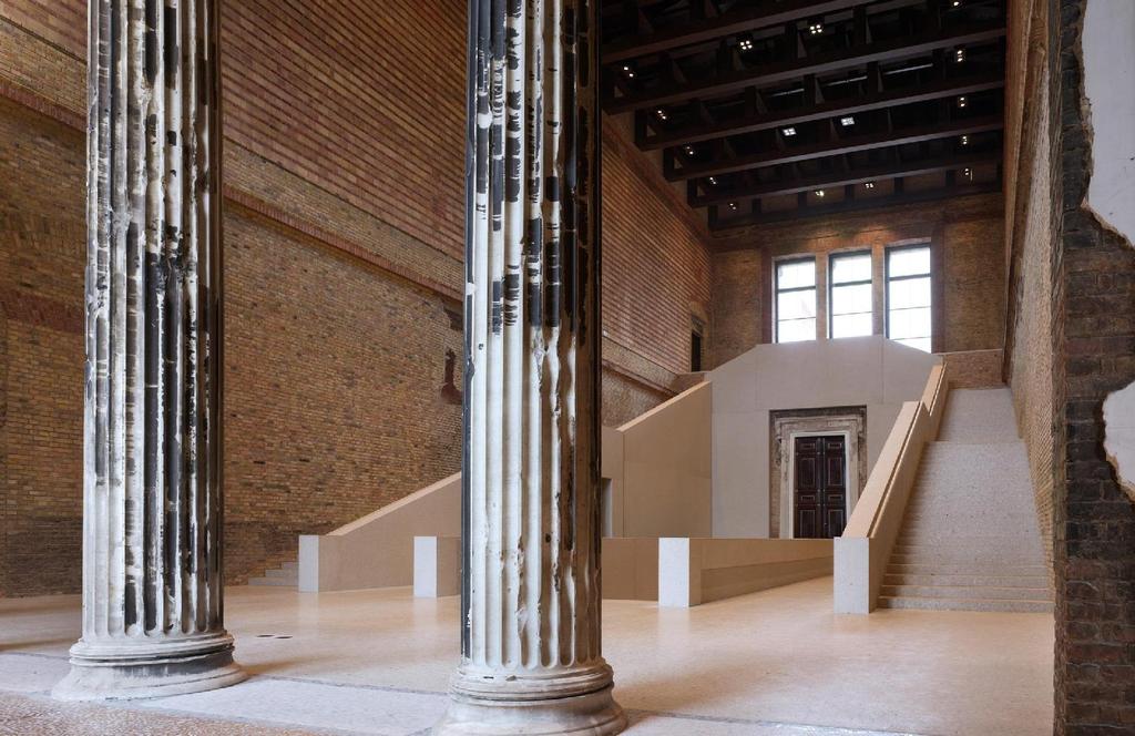 Berlino, Neues Museum, il salone d ingresso