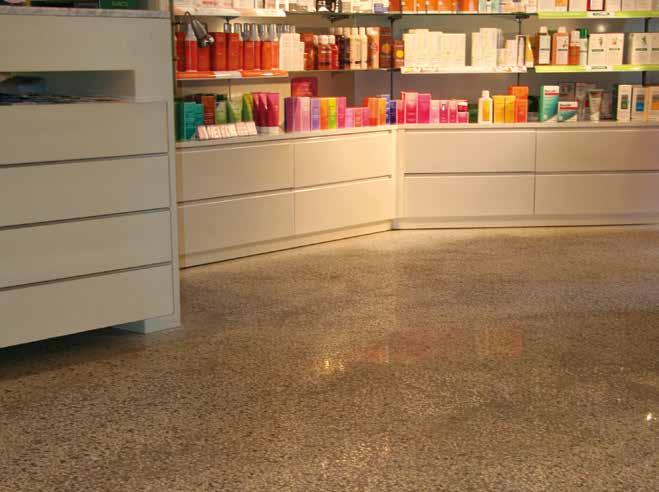 ULTRATOP EFFETTO TERRAZZO ALLA VENEZIANA Sistema cementizio autolivellante ad indurimento ultrarapido per realizzare pavimentazioni levigate, resistenti all abrasione, tipo Terrazzo alla veneziana