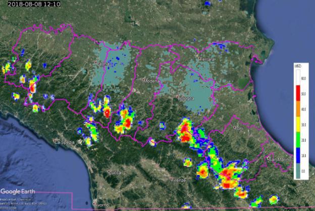 Analisi dell evoluzione alla mesoscala sull Emilia-Romagna L 8 agosto, le prime celle temporalesche si innescano sul crinale appenninico alle 11:30 UTC.