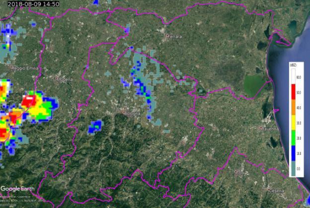 Come per la giornata precedente il 9 agosto i primi temporali, localizzati e di moderata intensità, si innescano alle 11:30 UTC sull Appennino nelle province di Reggio-Emilia, Modena, Forlì-Cesena e