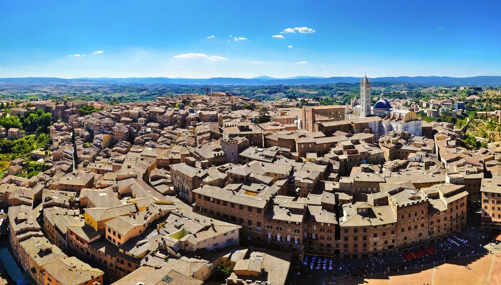 GOURMET TOUR: I MIGLIORI RISTORANTI A SIENA E DINTORNI I nostri tour gastronomici per la Toscana, oggi ci portano nei Colli Senesi alla scoperta dei 5 migliori ristoranti a Siena e dintorni, una full