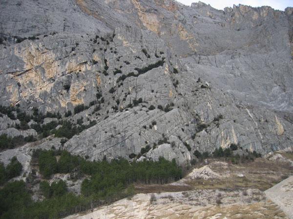 Il Croz dei Pini, avancorpo del Casale.