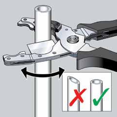 Istruzioni di montaggio Istruzioni di montaggio Taglio dei tubi Per tagliare a misura