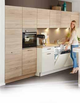 tutti gli elettrodomestici Viva inox: forno da incasso energetica A, piano cottura in vetroceramica, frigo energetica A+, cappa, disponibile in diversi colori e configurazioni.