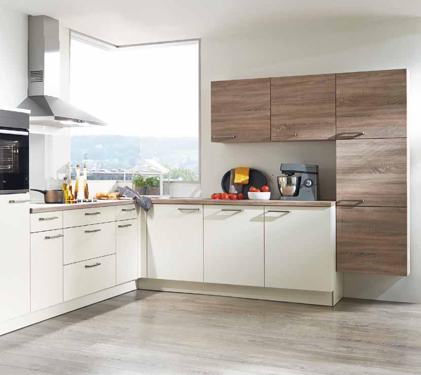 Sempre il prezzo più basso TUTTE LE CUCINE DISPONIBILI ANCHE CON PIANO COTTURA A GAS adattabile a vostro piacimento 8.808, 00* 2.