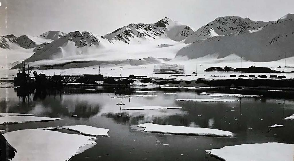 Lo scenario di Ny Alesund e King s Bay all epoca dei voli del dirigibile Italia.