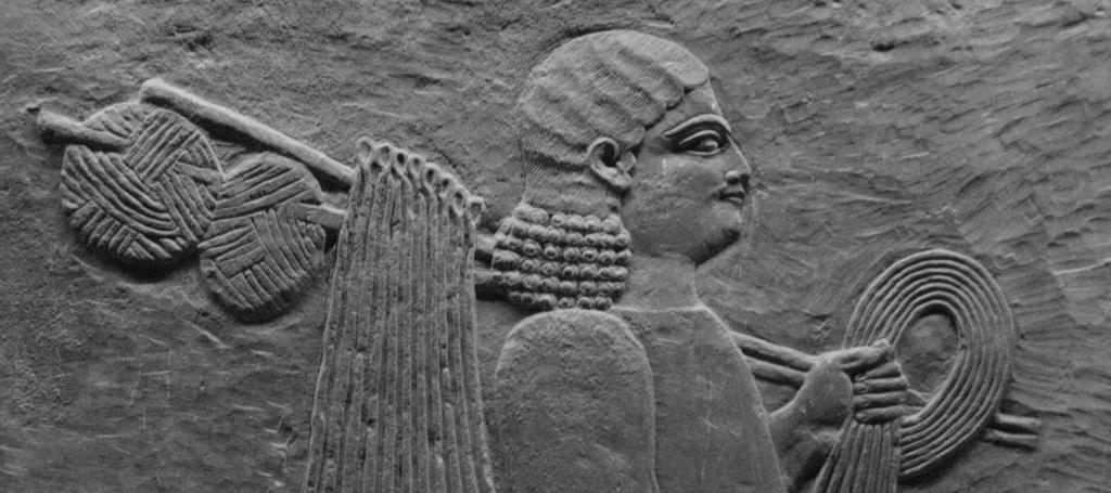 Le prime notizie sicure provengono dalle tombe egiziane dove gli