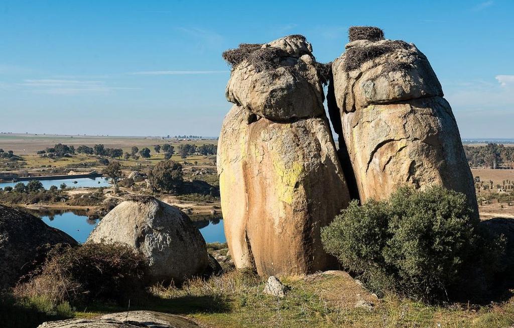24 Ancora in Spagna (nell Estremadura) troviamo queste formazioni rocciose dette Los Barruecos; si tratta di rocce