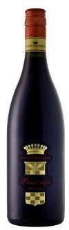 Pinot Nero IGT PdP Vitigno: 100% Pinot Nero Vinificazione: Vinificazione in rosso a temperatura controllata Invecchiamento e affinamento: Affinamento a secondo delle annate una parte in acciaio e una