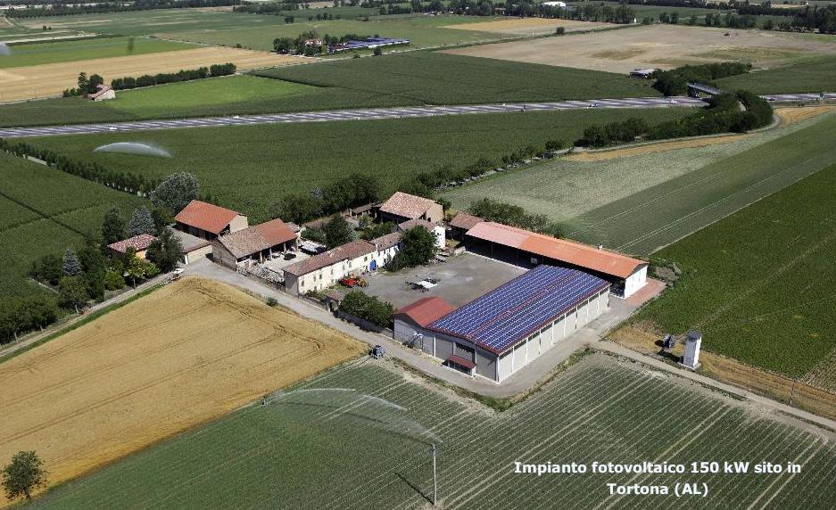 Impianti fotovoltaici Gli impianti fotovoltaici sono impianti elettrici che consentono di produrre energia elettrica sfruttando l irraggiamento solare e le superfici disponibili sulla copertura della