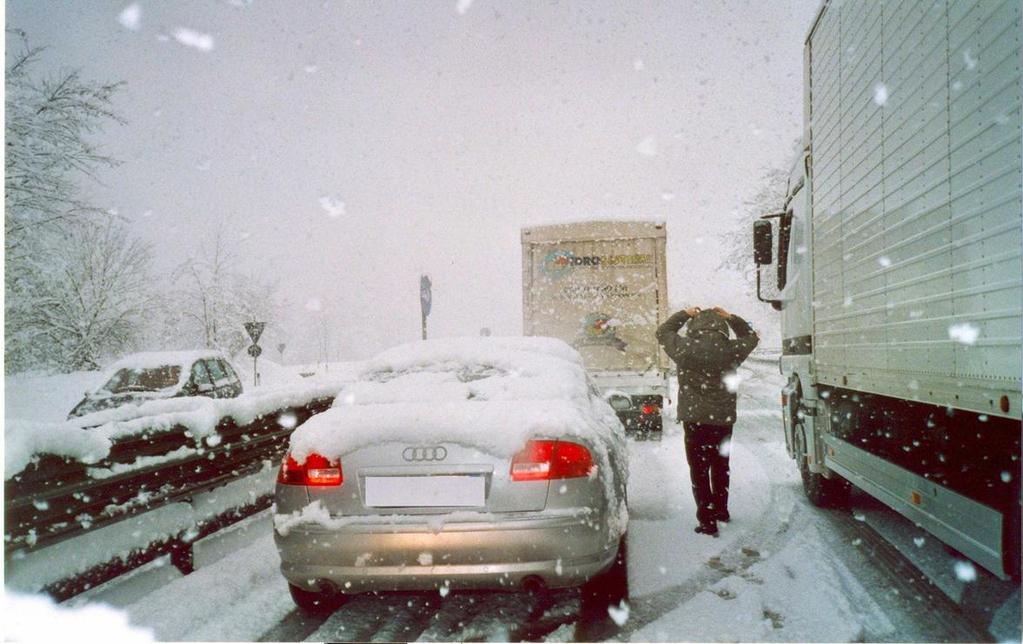 Nevicata 11 marzo 2004 Prevista correttamente tempistica già 2 giorni prima Previsione aggiornata alla sera del 10 Previsti correttamente effetti: